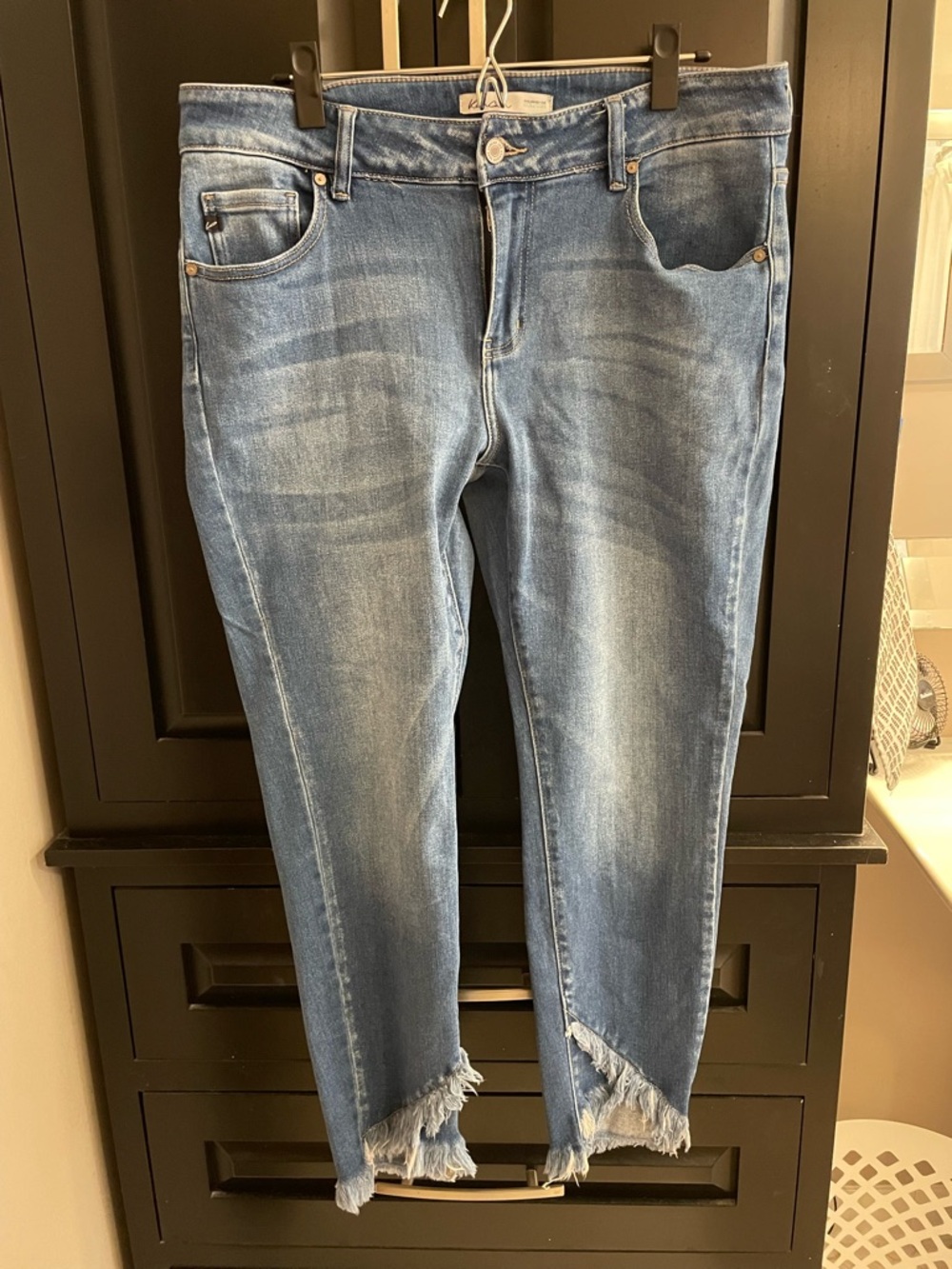 KanCan Light Blue Frayed Ankle Crop Jeans